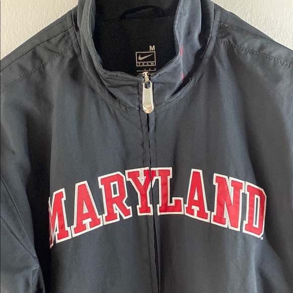 Nike Black and Red Raincoat Full Zip High Collar - Picture 7 of 16